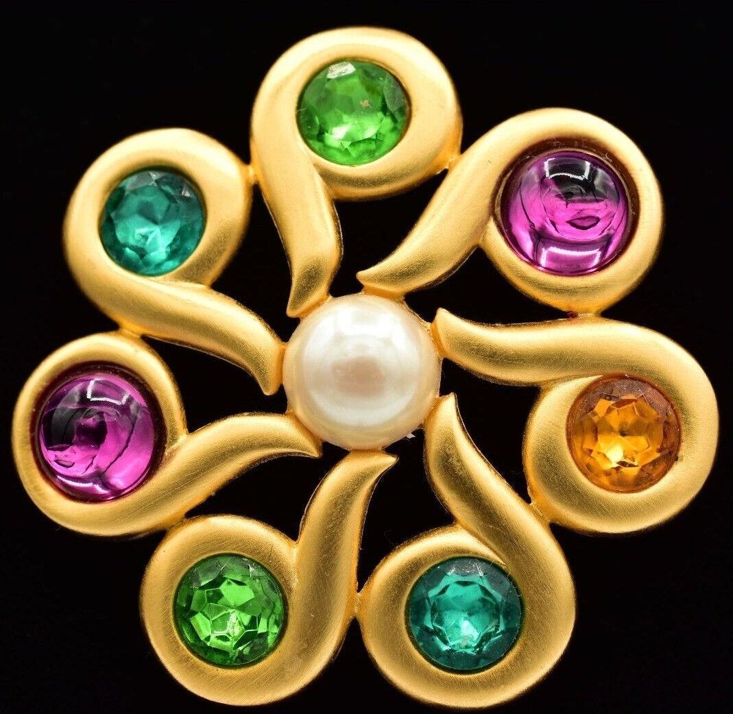GIVENCHY　フラワー　ブローチ Givenchy Vintage Cabochon Flower Gold Tone Brooch Pin – Poshique