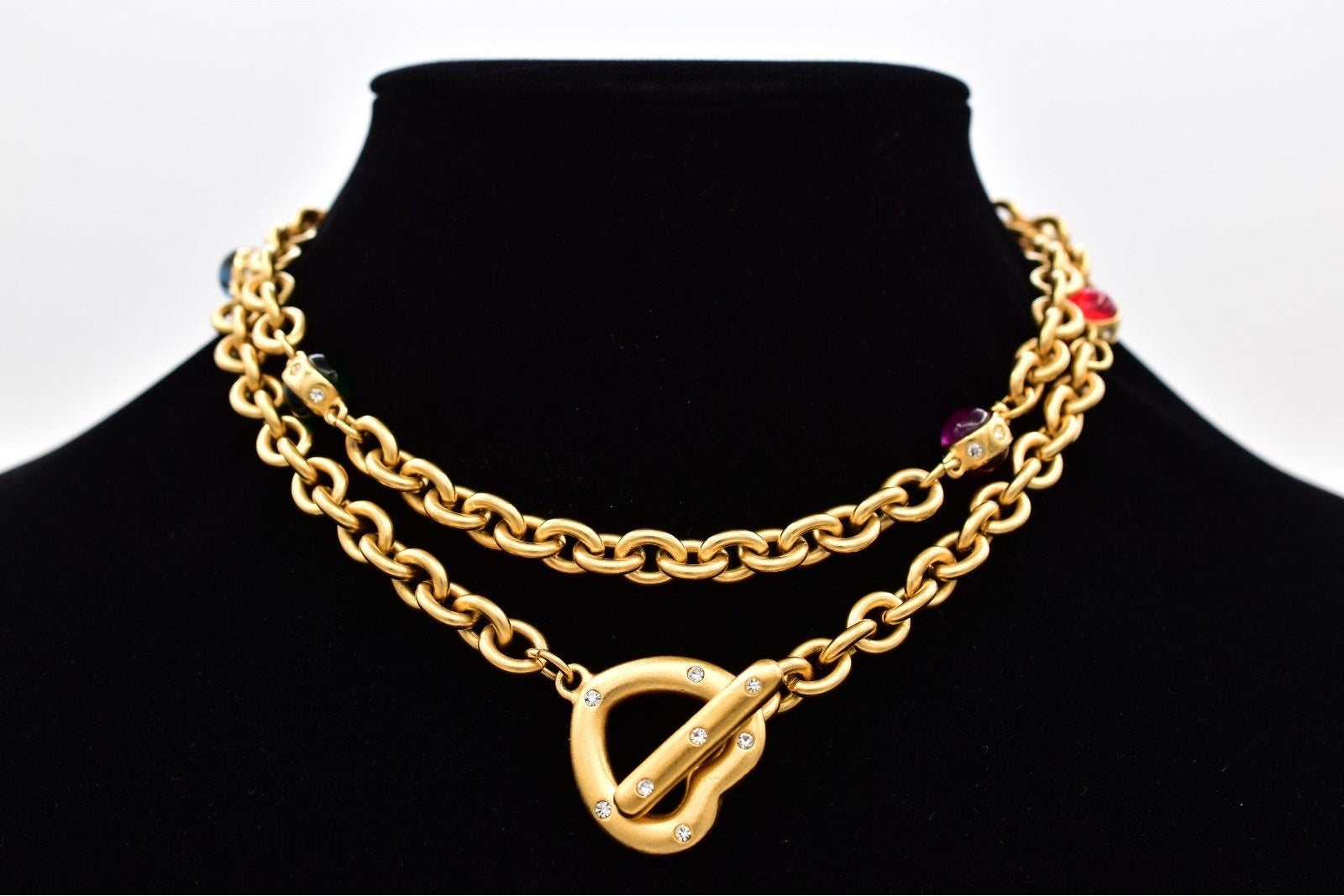 GIVENCHY HEART CHAIN NECKLACE/ゴールド/ネックレス Givenchy Vintage Brushed Gold Cabochon Heart Chain Necklace – Poshique