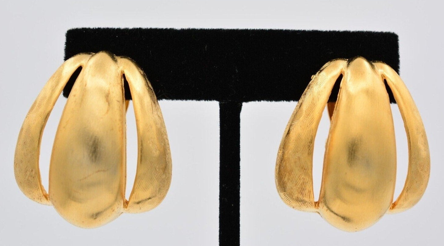 Vintage Chunky Matte Estruscan Earrings