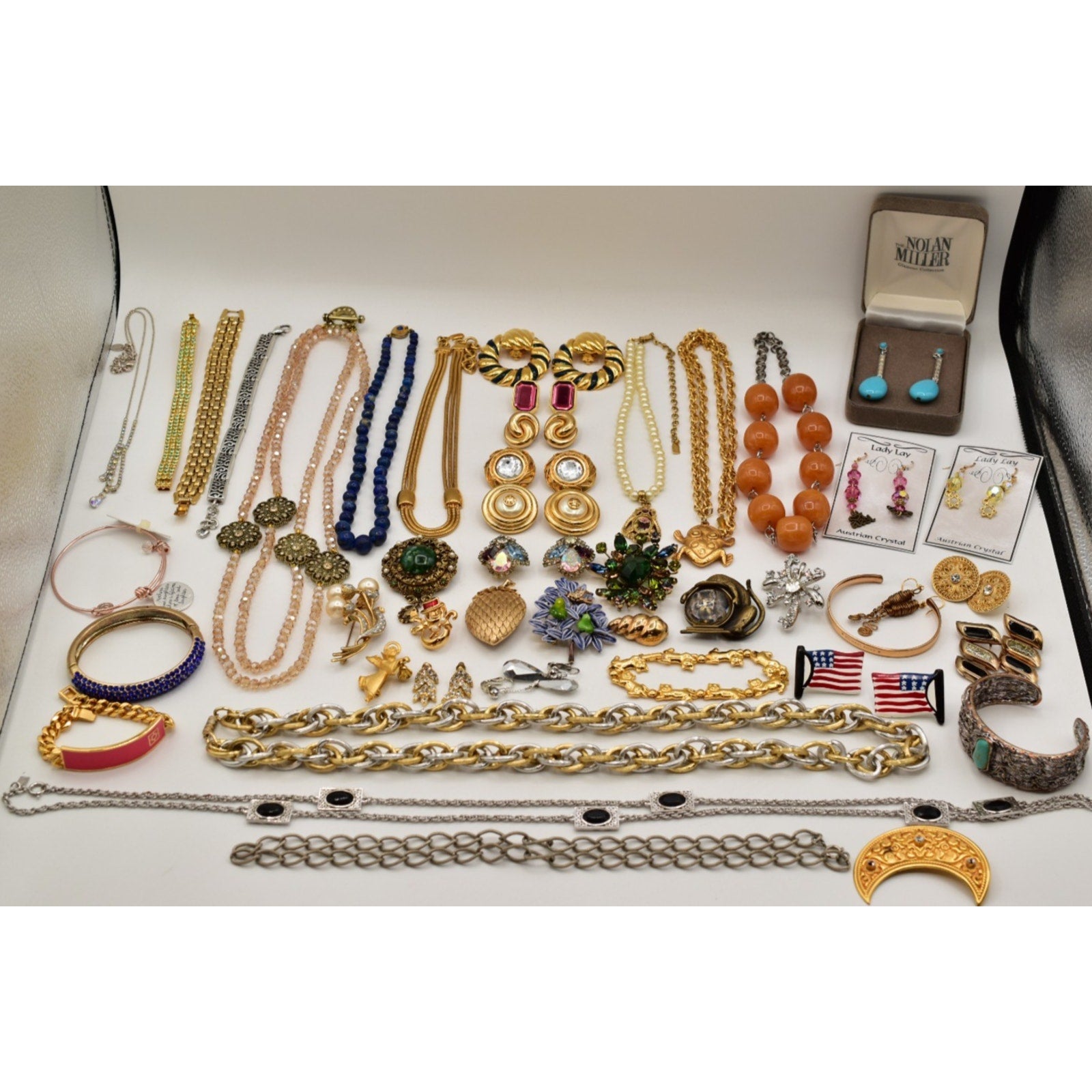 Vintage Jewelry Dealer Lot Givenchy Dior Trifari Monet Daus Hobe 1928 JJ J221