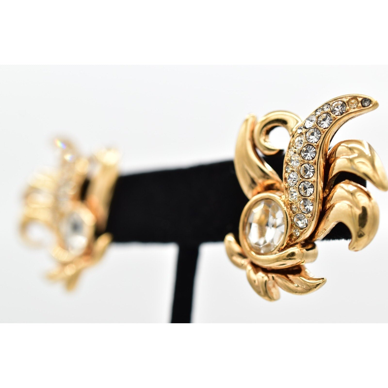 SAL Swarovski Crystal Flower Earrings