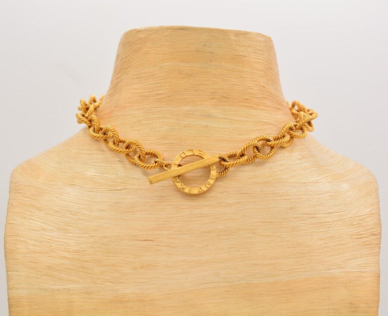Karl Lagerfeld Vintage Matte Logo Toggle Chain Necklace – Poshique