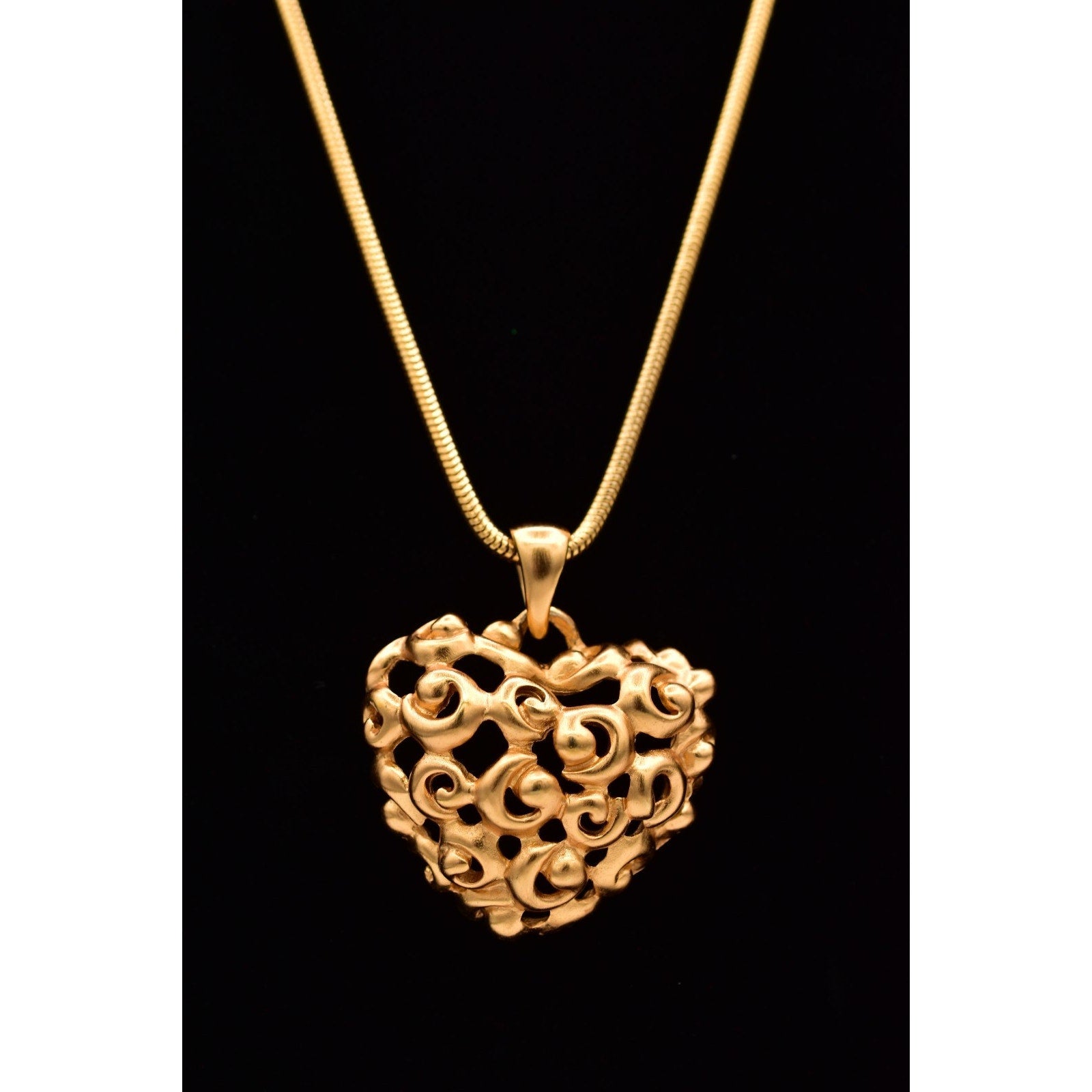 Anne Klein Vintage Heart Pendant