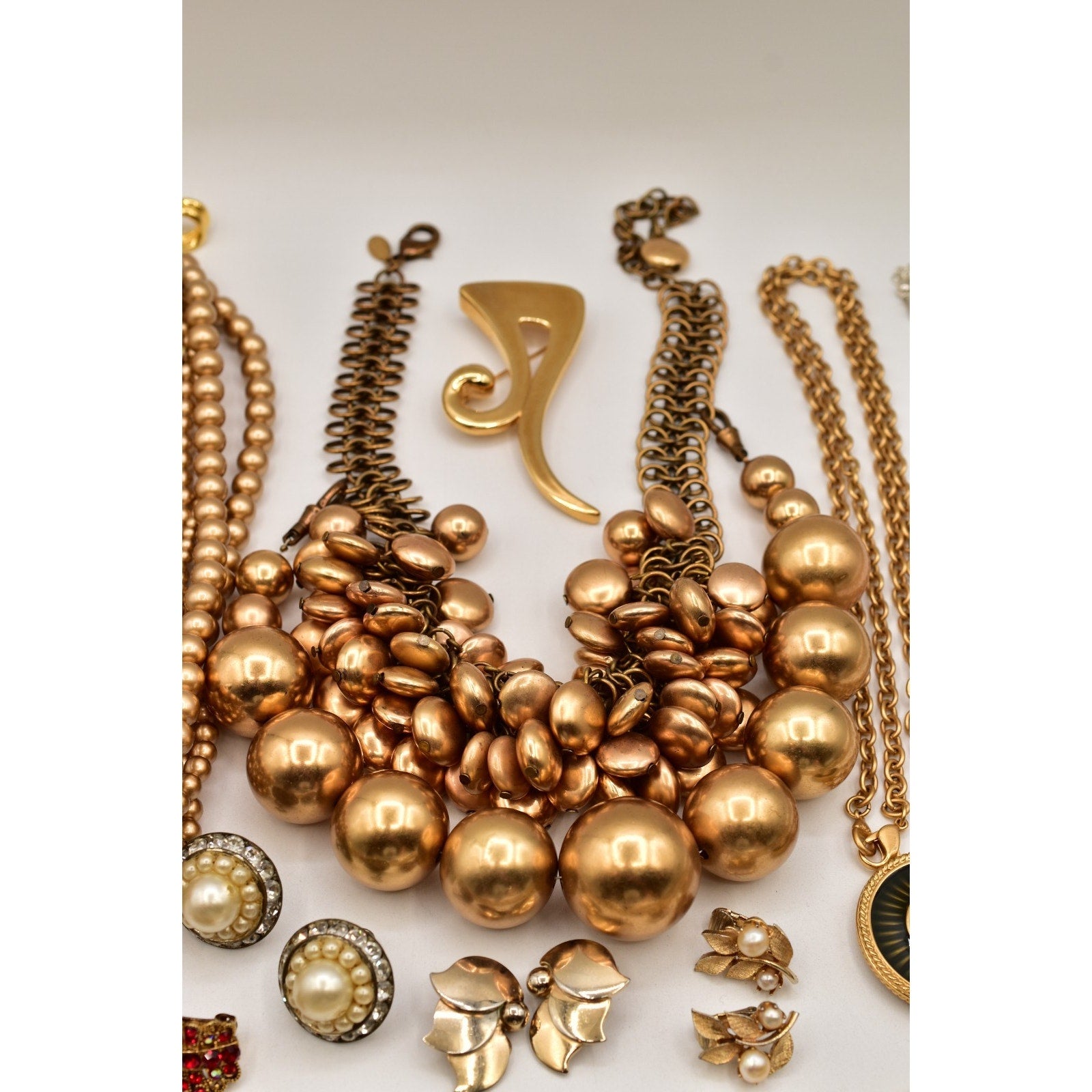 Vintage Jewelry Lot Givenchy Trifari 1928 Napier Lisner Florenza Monet Avon J218